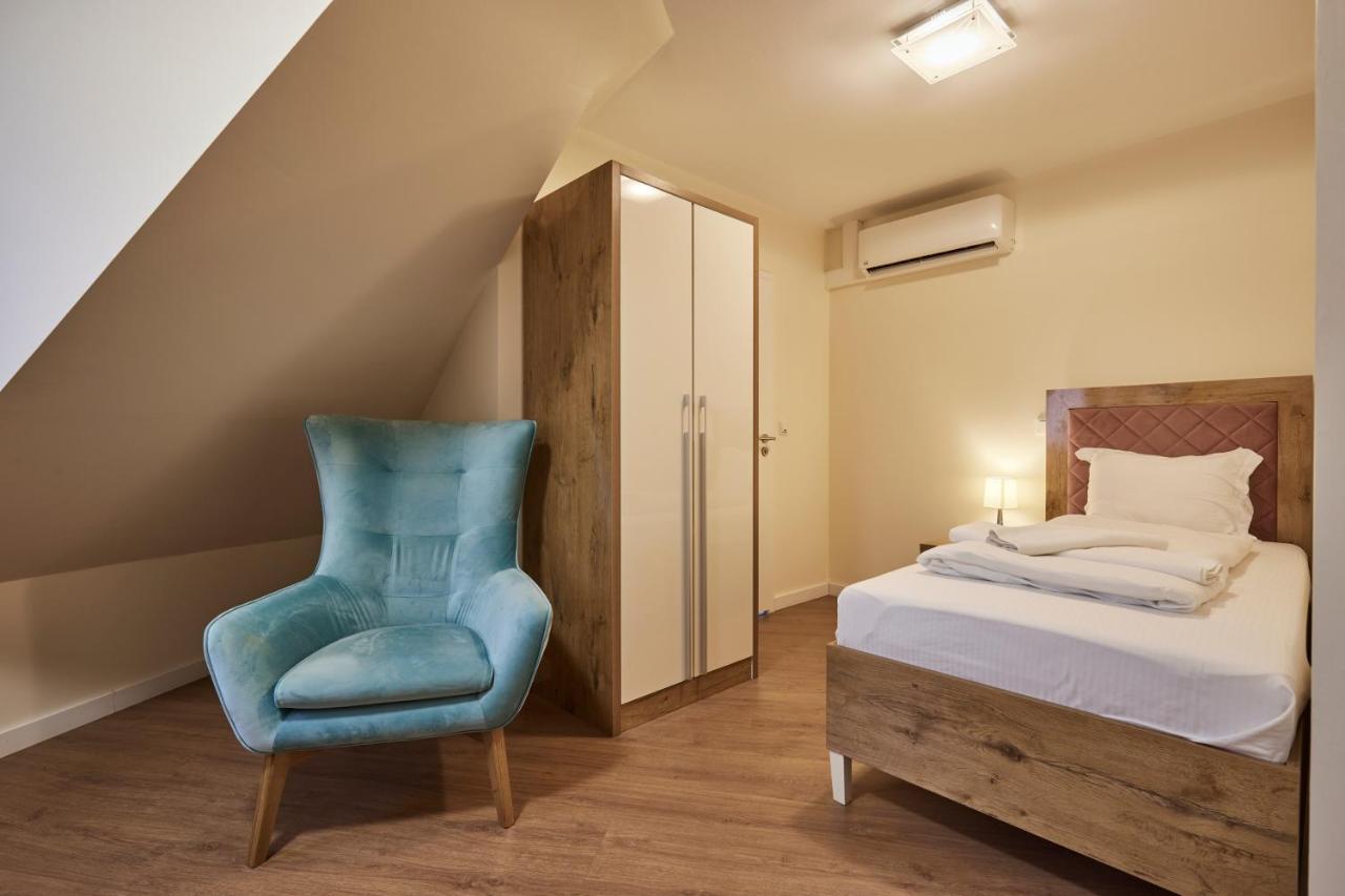 Hotel Isha Frankfurt am Main Bagian luar foto